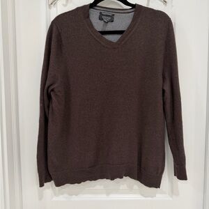 Nordstrom Extra Fine Merino Wool Men's Dark Brown V-Neck Sweater